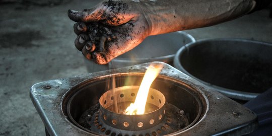 Menyulap Sampah Jadi Bahan Bakar Nabati