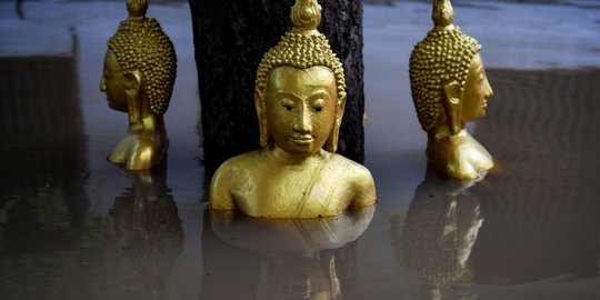 Banjir Rendam Kota Kuno di Thailand