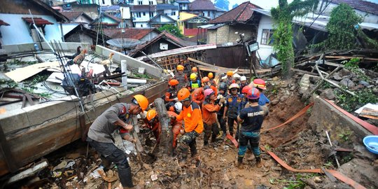 Dua Korban Tertimbun Longsor di Bogor Belum Ditemukan, Ini Identitasnya