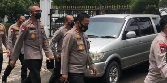Istana Jelaskan Alasan Minta Kapolri Tanggalkan Tongkat Komando saat Dipanggil Jokowi