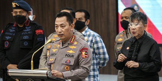 Kapolri Batalkan Irjen Teddy Minahasa jadi Kapolda Jatim
