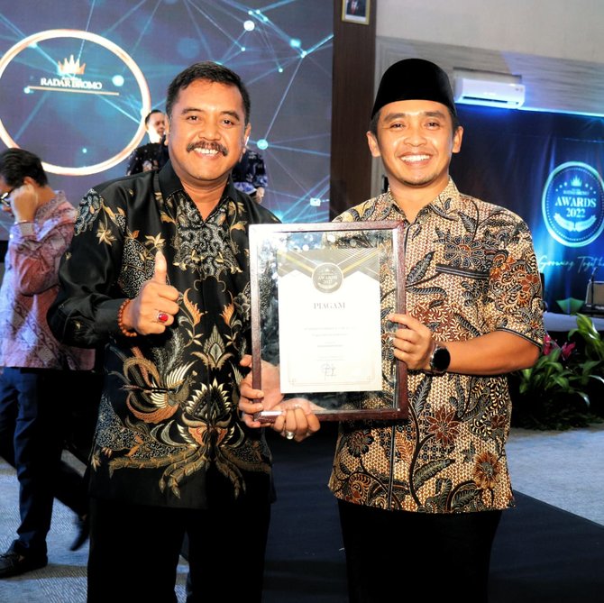 pemkot pasuruan raih penghargaan radar bromo award 2022