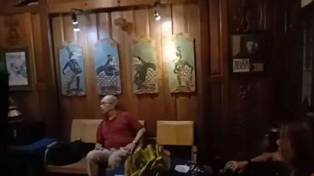7 potret rumah august melasz di pegunungan asri dan unik