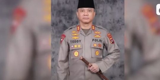 Irjen Teddy Minahasa Mengaku Sakit, Polri Jadwal Ulang Sidang Etik