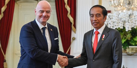 Presiden Jokowi & FIFA Sepakat Piala Dunia U-20 2023 Tak Terimbas Tragedi Kanjuruhan