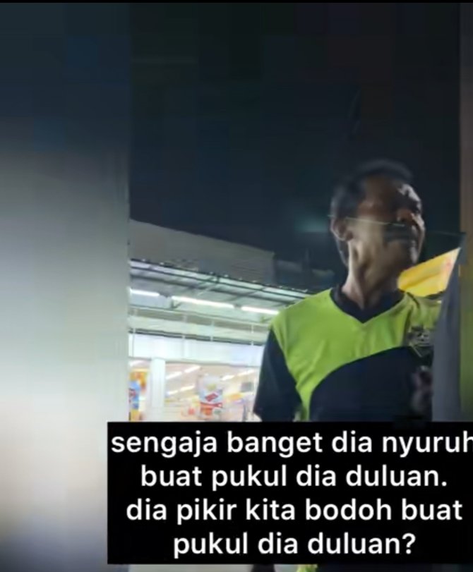 Viral Juru Parkir Marah Ke Pengunjung Minimarket, Gara-gara Diberi 5 ...