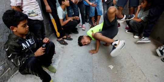 Aksi Remaja Palestina Hilangkan Trauma dengan Breakdance