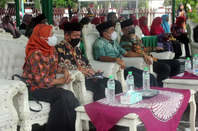 peringati hari santri pemkot pasuruan gelar lomba samroh