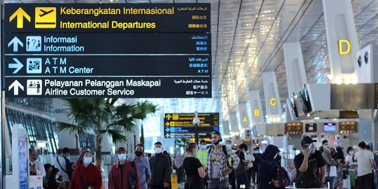 Hina Petugas Imigrasi di Bandara Soekarno-Hatta, Dua WNA Dideportasi dan Dicekal
