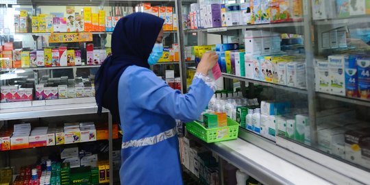 Apotek di Semarang Masih Jual Obat Sirop, Ini Alasannya