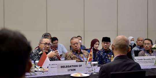 Strategi Pemerintah Kebut Pemulihan Sektor Perdagangan, Pariwisata dan Investasi