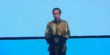 Jokowi: Saya Kaget Lihat Pak Luhut Pakai Jas Kuning
