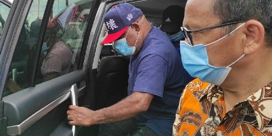 Tokoh Papua: Dugaan Korupsi Lukas Enembe Tak Bisa Diselesaikan Hukum Adat