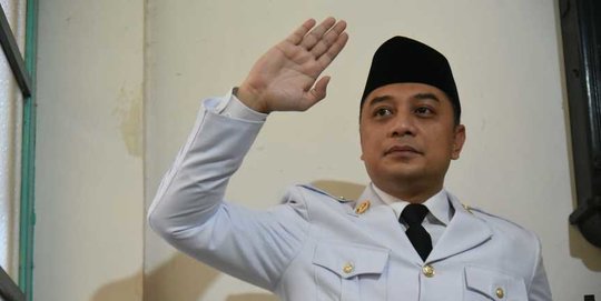 Wali Kota Surabaya Eri Cahyadi Jadi Soekarno Di Film "Soera Ing Baja ...