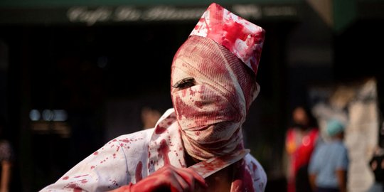 Teror Zombie Berkeliaran di Jalanan Meksiko