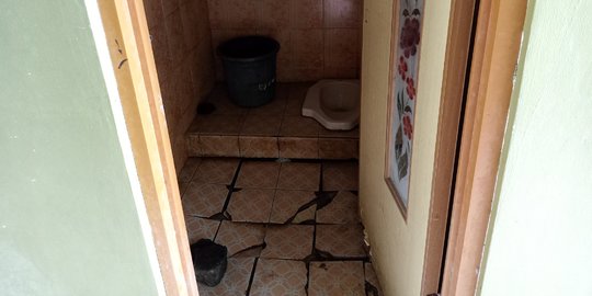 Warga Keluhkan Toilet di Kompleks Pemkab Tangerang, Kumuh dan Tidak Terawat