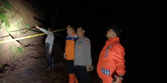 Satu Korban Longsor di Tulungagung Mengalami Patah Tulang