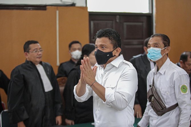 ferdy sambo jalani sidang putusan sela