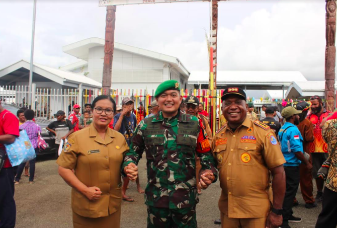 anak deddy mizwar di perbatasan papua skouw