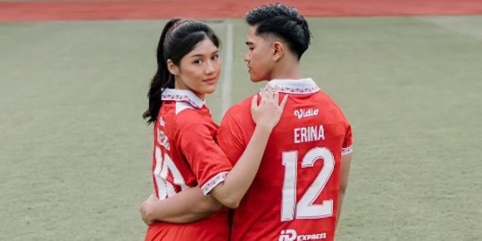 Kenakan Jersey Persis Solo, Intip Potret Prewedding Kaesang Pangarep dan Erina Gudono