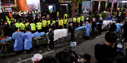 Suasana Mencekam Usai Tragedi Halloween yang Tewaskan 149 Orang di Itaewon Korsel