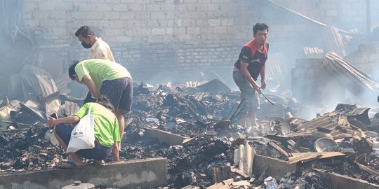 Kebakaran di Dekat Permata Hijau, 200 Jiwa Kehilangan Tempat Tinggal