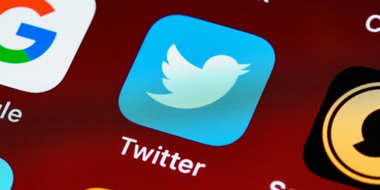 CEK FAKTA: Tidak Benar Akun Twitter Donald Trump Kembali Diaktifkan