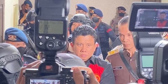 Kenakan Seragam Putih, Keluarga Brigadir J Siap Buka-bukaan di Depan Ferdy Sambo