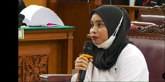 Hadir di Sidang, Penampilan Susi ART Ferdy Sambo & Bharada E jadi Sorotan Jaksa