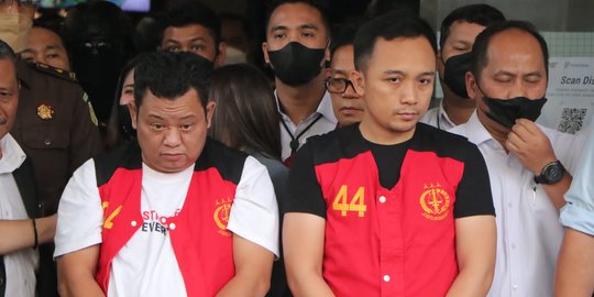 Giliran Bripka Ricky Rizal & Kuat Maruf Berhadapan dengan Keluarga Brigadir J