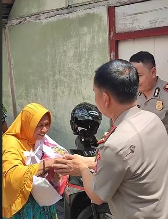 polisi jenderal bintang satu pulang kampung