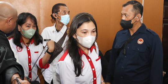 Telepon Terakhir Kekasih Sebelum Brigadir J Tewas, Sempat dengar Kata 'Kurang Ajar'