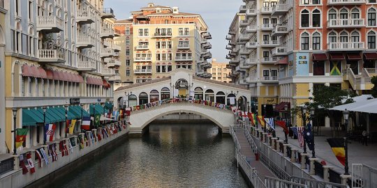 Channel Cantik di The Pearl Doha, Siap Menyambut Piala Dunia 2022 Channel Cantik di The Pearl Doha, Siap Menyambut Piala Dunia 2022