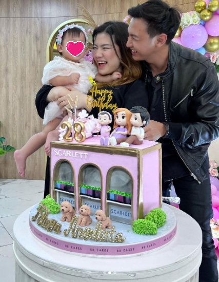sudah sedekade bersama intip kejutan manis caesar hito di ultah felicya angelista