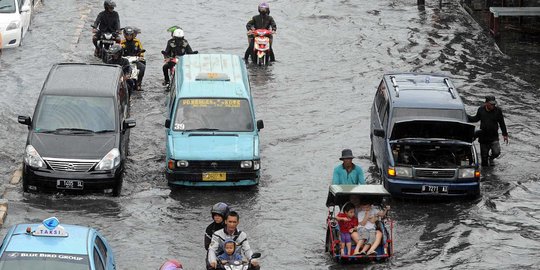 Jakarta Banjir Usai Diguyur Hujan, Ini Titik Paling Tinggi