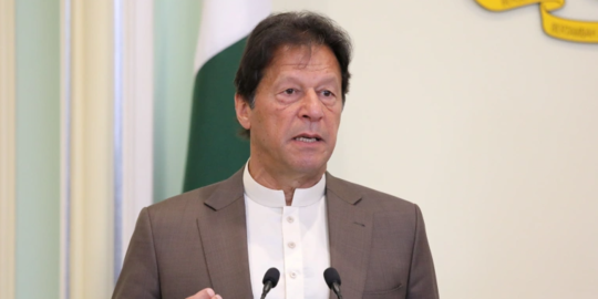 Percobaan Pembunuhan, Mantan PM Pakistan Imran Khan Ditembak Saat Demo