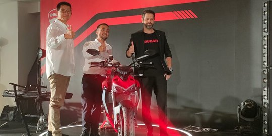 Bersama Mitra Baru, Ducati Rilis Dua Model Baru Streetfighter di Indonesia