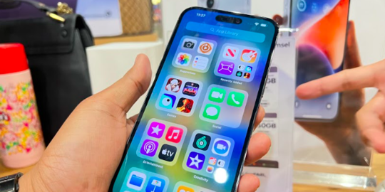 Gaet Erajaya Hadirkan Bundling iPhone 14, Telkomsel sebut Pre-order Capai 300 Unit