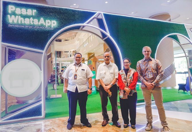 whatsapp indonesia menyelenggarakan pasar whatsapp pasar pop up ukm pertama