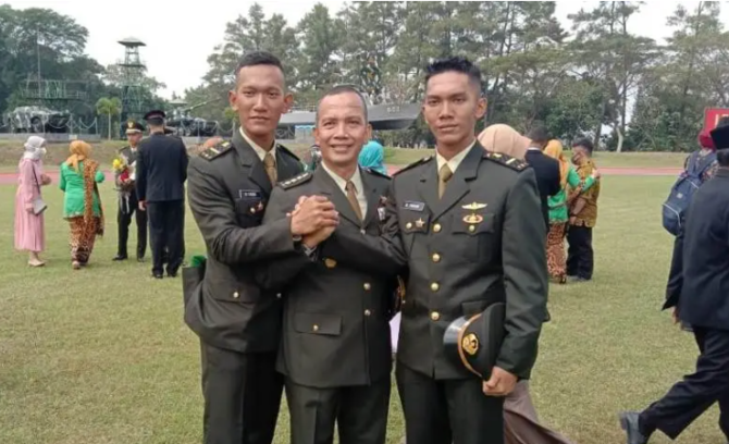 deretan anak kembar sukses jadi perwira di tni polri