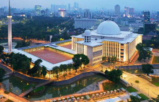 masjid istiqlal dapat penghargaan ramah lingkungan