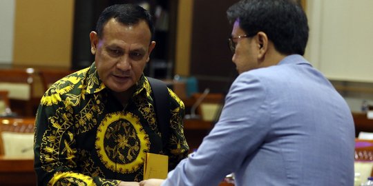 MAKI Desak KPK Usut Tuntas Kasus Kardus Durian