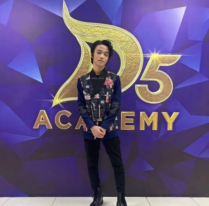 raih 5 standing ovation tadi malam ini sosok afan dangdut academy 5