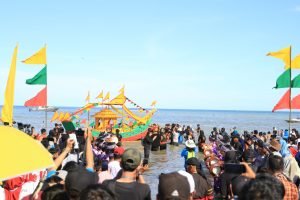 festival iraw tengkayufestival iraw tengkayu