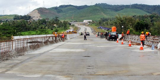 Jalan Tol Semarang - Demak Beroperasi saat Libur Natal dan Tahun Baru