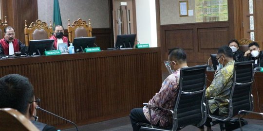 Jaksa Dakwa Komisaris PT Panin Investment Suap SGD500.000 ke eks Pejabat Pajak
