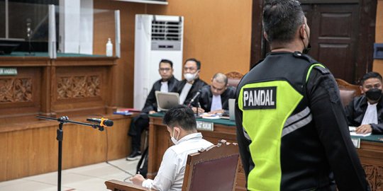 Eksepsi Chuck Putranto Ditolak Hakim, Sidang Obstruction Of Justice Tetap Dilanjutkan