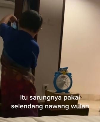 gegara upin ipin bocah ini praktikkan sholat padahal non muslim