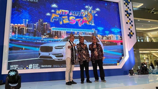 mandiri tunas finance kembali gelar mtf auto fiesta surabaya 2022