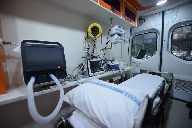 ambulans mini icu pertamedika ihc siap meluncur ke g20 bali